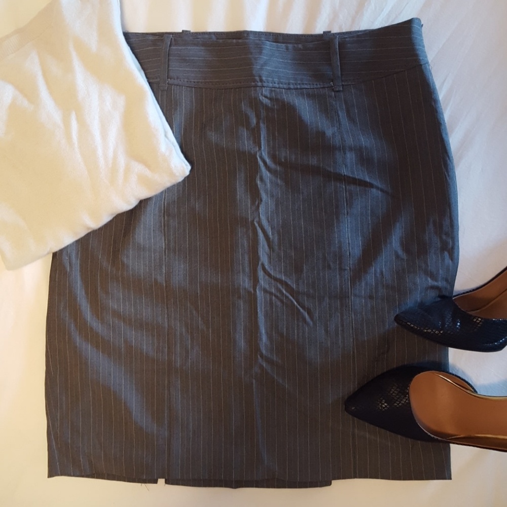 Pinstripe pencil skirt, The Limited, size 8